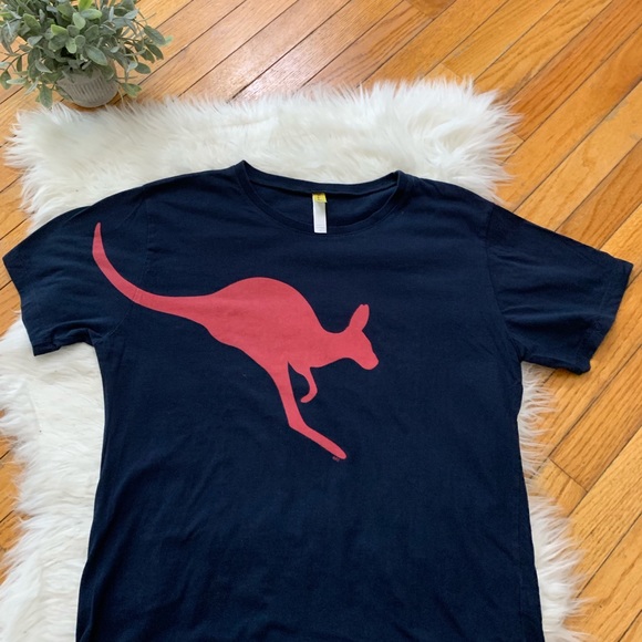 Ken Done Kangaroo T-shirt Made In Australia Navy - Picture 8 of 8